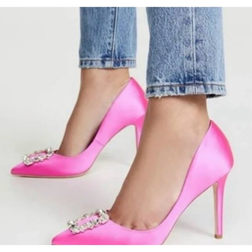 Badgley Mischka Cher Pumps Womens Size 7 Hot Pink Crystal Buckle Heels